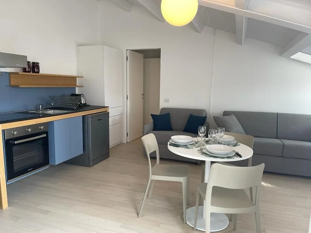 Apartment Imhome - Abruzzi Milan