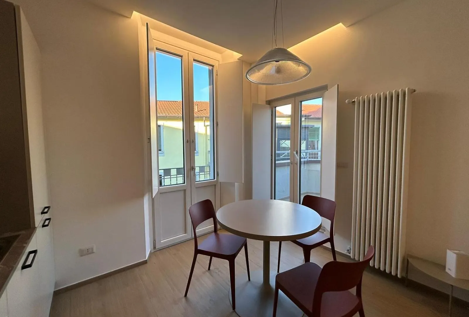 Imhome - Abruzzi Milan 0*,  Italy
